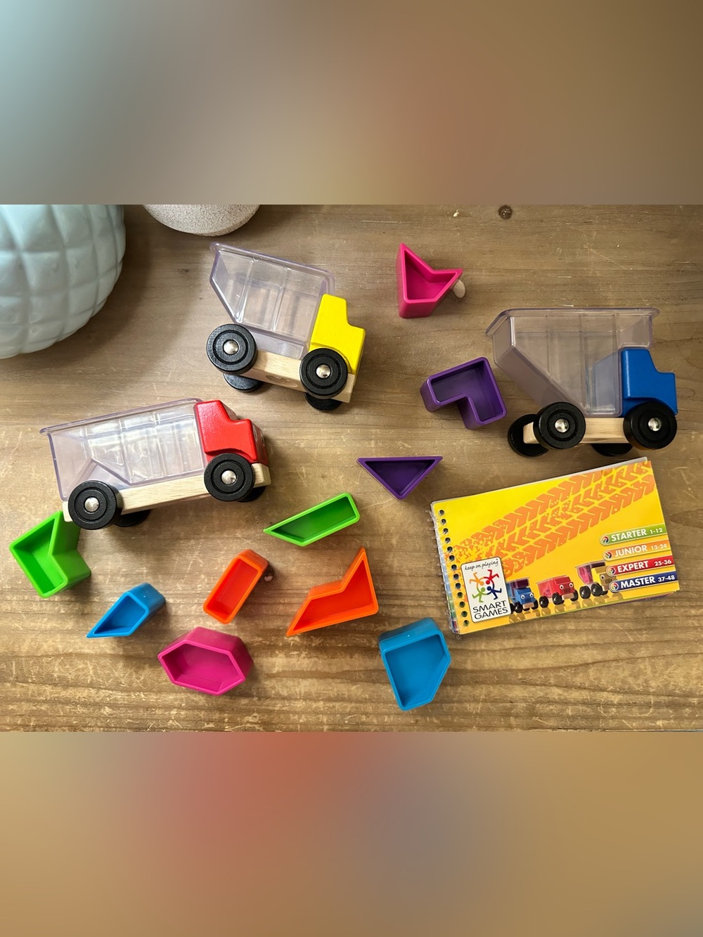 Kid’s SmartGames Trucky 3 Puzzle Game 3+ Dump Truck Tetris Game